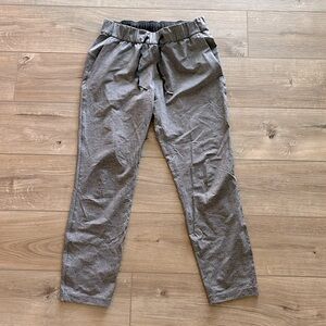 Heather gray Lululemon joggers